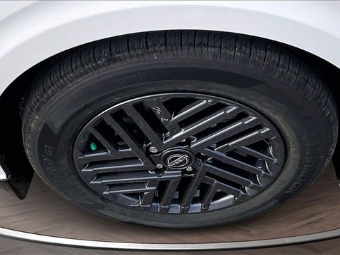 New 2026 Nissan Sentra SV w/ SV Convenience Package image 12