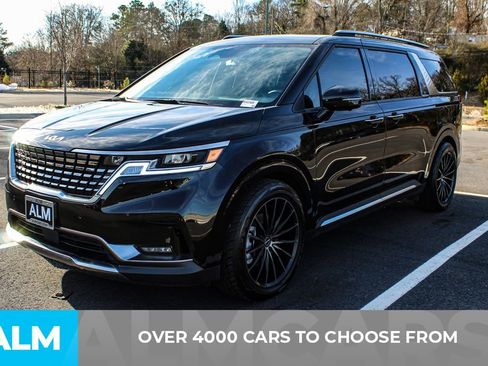 Used 2024 Kia Carnival SX image 2