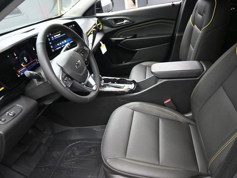 New 2026 Chevrolet Trax ACTIV w/ Driver Confidence Package image 8