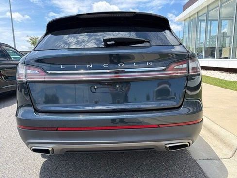 Used 2023 Lincoln Nautilus Reserve FWD image 5