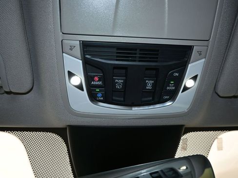 Used 2024 Acura MDX SH-AWD image 20