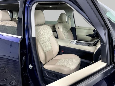 Used 2025 Nissan Armada Platinum Reserve w/ Convenience Package AWD/4WD image 20