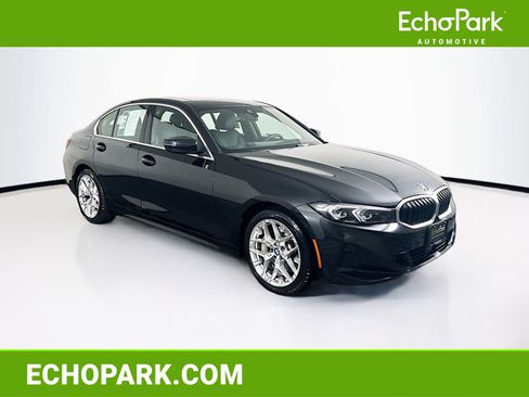 Used 2025 BMW 330i Sedan image 1