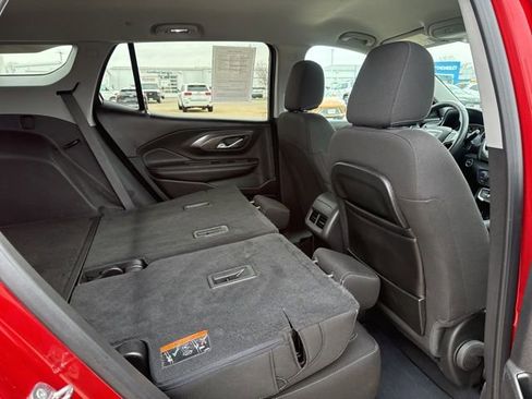 Used 2023 GMC Terrain SLE w/ Driver Convenience Package image 43