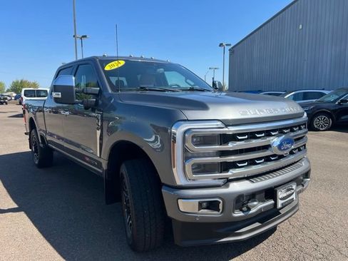 Used 2024 Ford F350 Platinum AWD/4WD image 7
