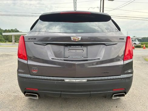 Used 2017 Cadillac XT5 Premium Luxury AWD/4WD image 4