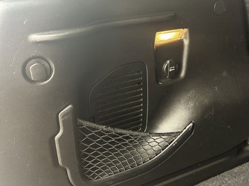 Used 2017 Jeep Renegade Altitude image 22