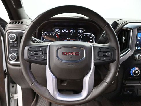 Used 2022 GMC Sierra 1500 SLT AWD/4WD image 15