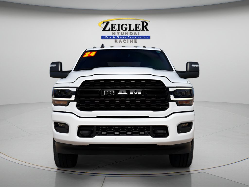Used 2024 RAM 2500 Big Horn w/ Night Edition AWD/4WD image 2