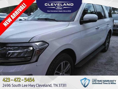 Used 2024 Ford Expedition Limited RWD image 1