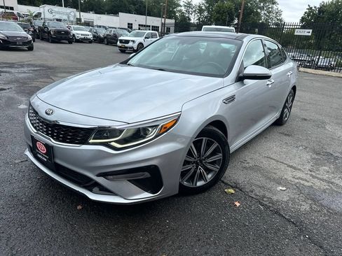 Used 2020 Kia Optima Premium FWD image 1