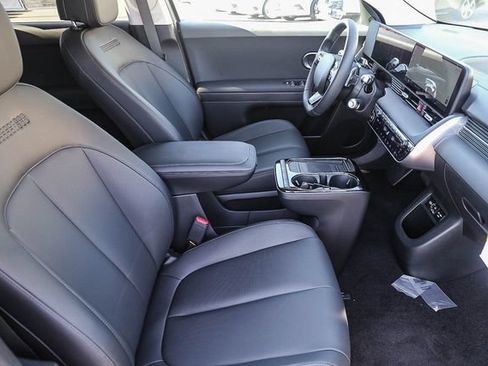 New 2026 Hyundai Ioniq 5 SEL RWD image 18