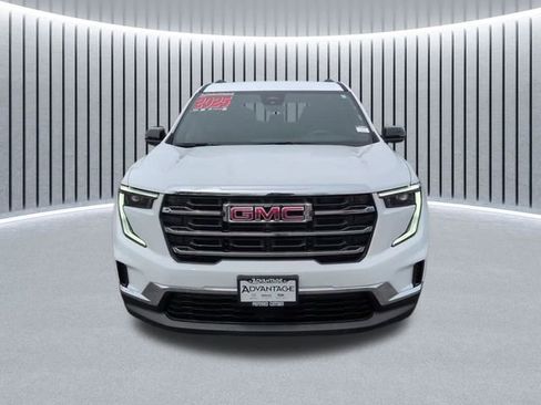 Used 2025 GMC Acadia Elevation AWD/4WD image 15