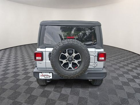 Used 2023 Jeep Wrangler Sport AWD/4WD image 5