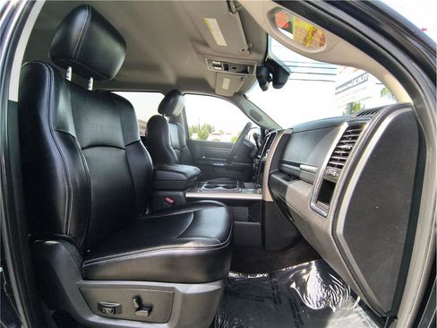 Used 2013 RAM 2500 Laramie w/ Convenience Group AWD/4WD image 14