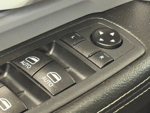 Used 2019 RAM 2500 Big Horn AWD/4WD image 11