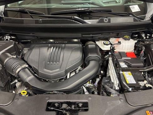 Used 2025 GMC Acadia Denali w/ LPO, Floor Liner Package AWD/4WD image 33