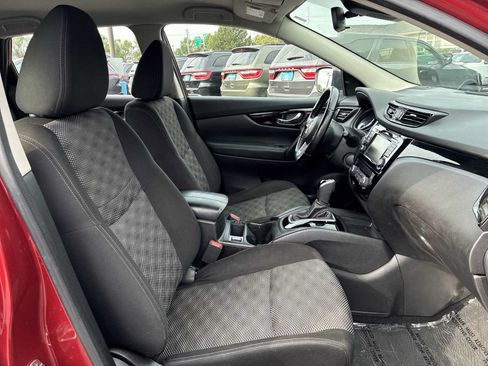 Used 2021 Nissan Rogue Sport SV AWD/4WD image 23
