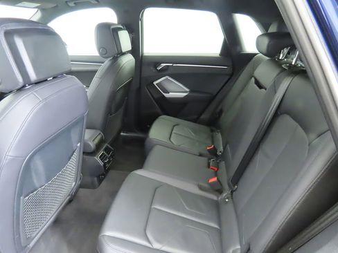 Used 2023 Audi Q3 2.0T Premium w/ Convenience Package image 19