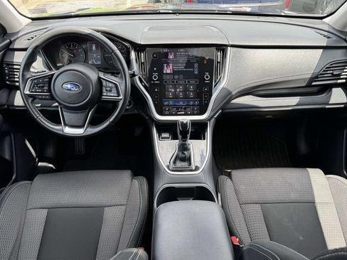 Used 2023 Subaru Outback Premium AWD/4WD image 19