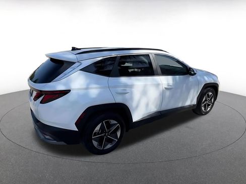 Used 2025 Hyundai Tucson SEL FWD image 14