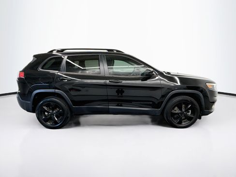 Used 2020 Jeep Cherokee Latitude Plus FWD image 10