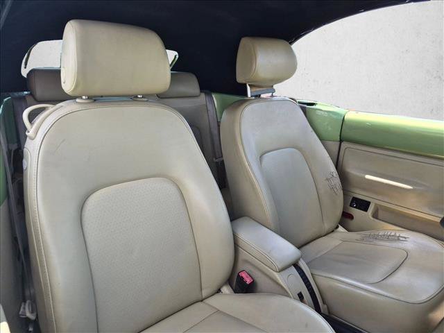 Used 2005 Volkswagen Beetle GLS FWD image 14