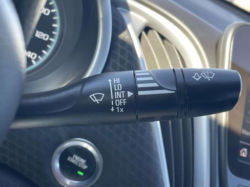 Used 2024 Chevrolet Malibu LT image 28