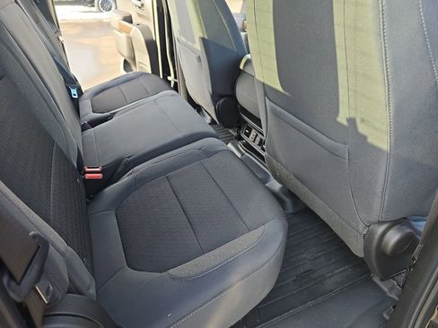 Used 2019 GMC Sierra 1500 SLE w/ SLE Value Package image 14