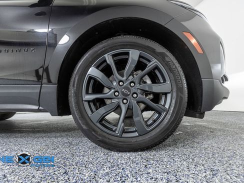 Used 2023 Chevrolet Equinox RS FWD image 41