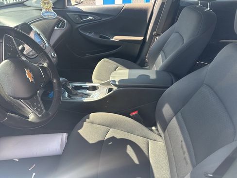 Certified 2021 Chevrolet Malibu LT w/ Sport Edition image 12