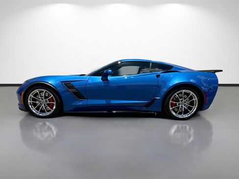 Used 2019 Chevrolet Corvette Grand Sport RWD image 6