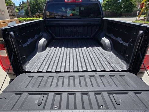 New 2026 GMC Canyon Elevation w/ Convenience Package RWD image 12