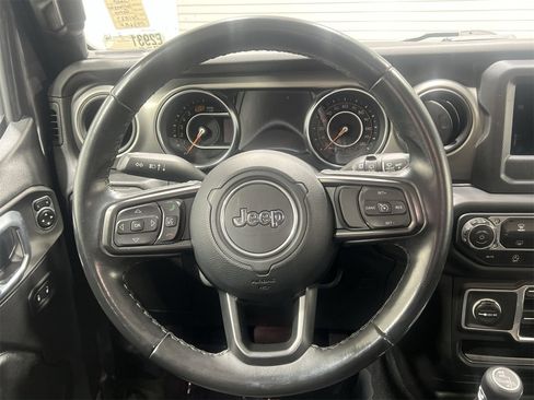 Used 2021 Jeep Wrangler Unlimited Sport image 14