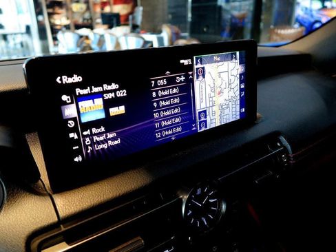 Used 2024 Lexus IS 500 RWD image 19