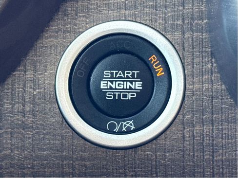 Used 2023 RAM 3500 Limited image 18