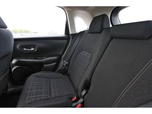 Used 2024 Honda HR-V LX image 12