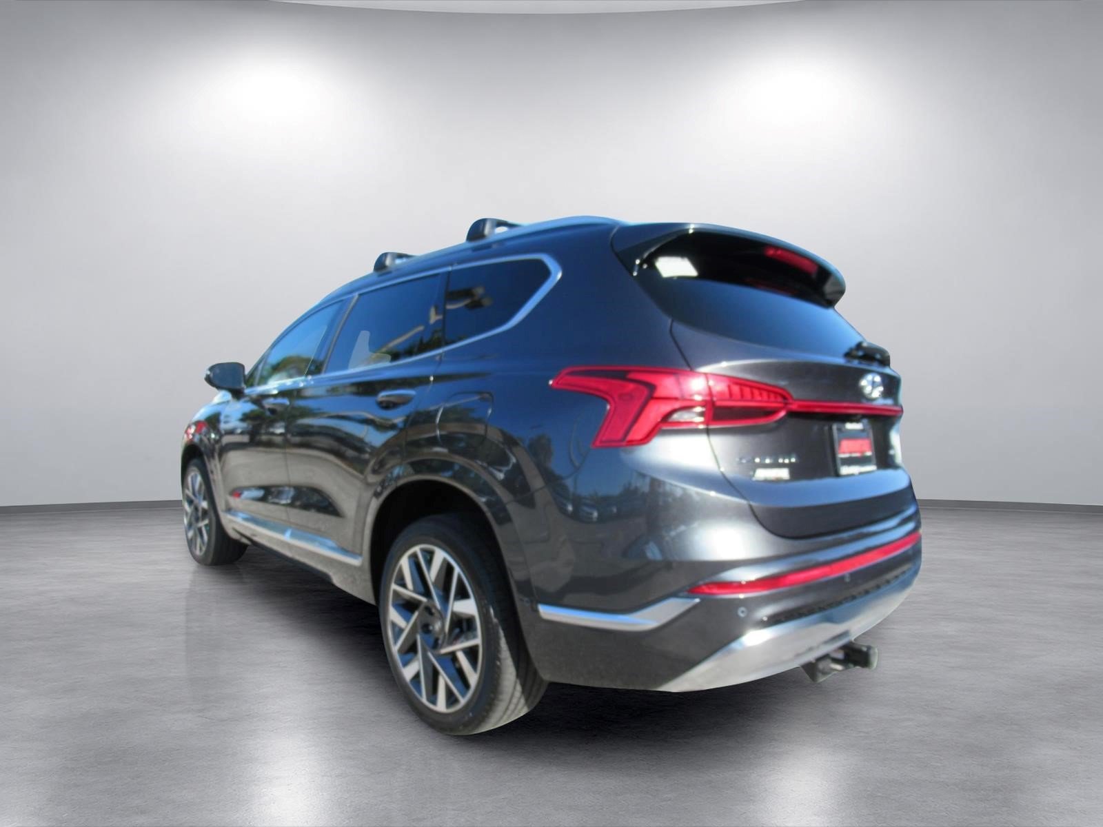 Used 2023 Hyundai Santa Fe Calligraphy AWD/4WD image 5