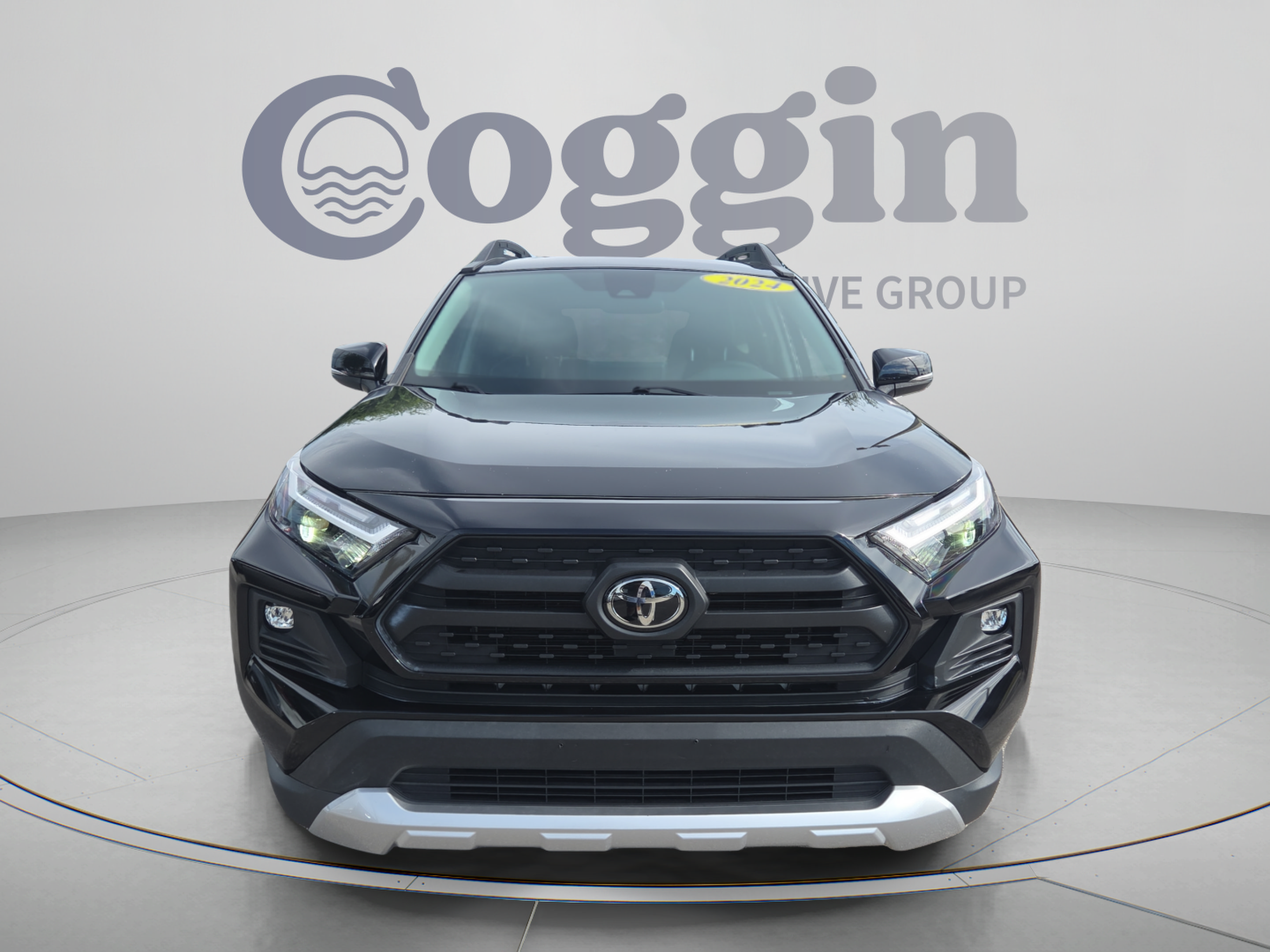 Used 2024 Toyota RAV4 Adventure AWD/4WD image 8