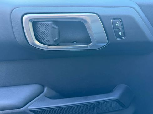 New 2025 Ford Bronco Outer Banks image 12