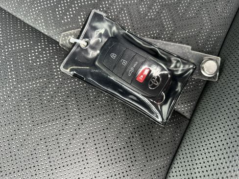 Used 2025 Toyota Tundra SR5 image 34