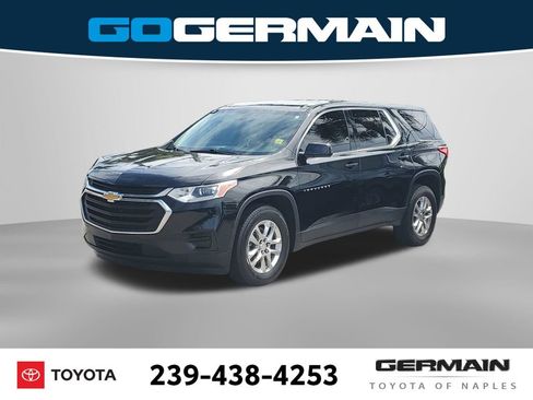 Used 2020 Chevrolet Traverse LS FWD image 1