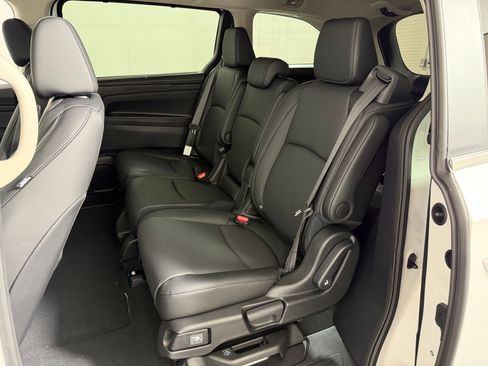 New 2026 Honda Odyssey EX-L image 12