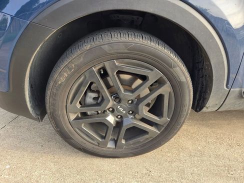 Used 2024 Kia Telluride SX X-Line AWD/4WD image 10