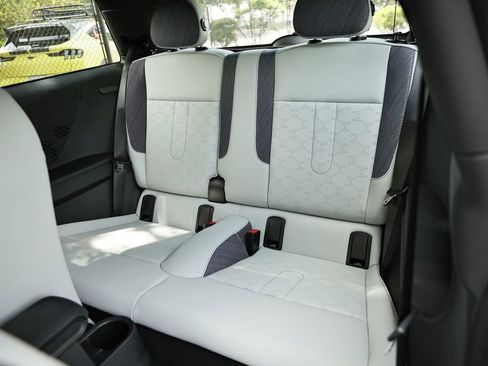 New 2026 MINI Cooper 2-Door Hardtop FWD image 23
