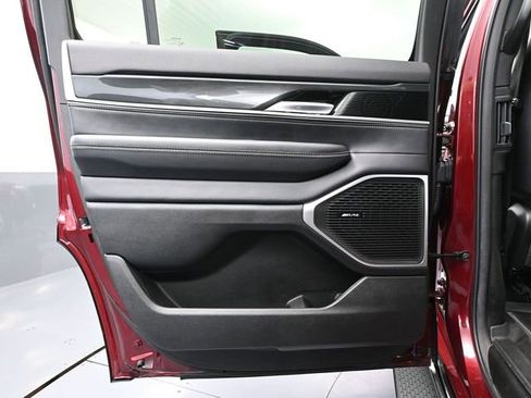 Used 2022 Jeep Wagoneer Series I image 38