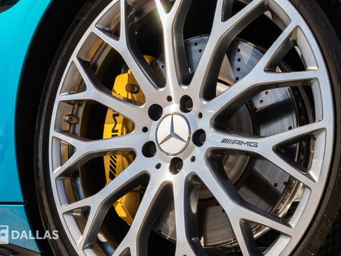 Used 2025 Mercedes-Benz SL 55 AMG 4MATIC image 20