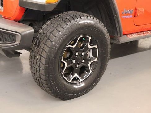 Used 2021 Jeep Wrangler Unlimited Rubicon 4xe w/ Cold Weather Group image 8