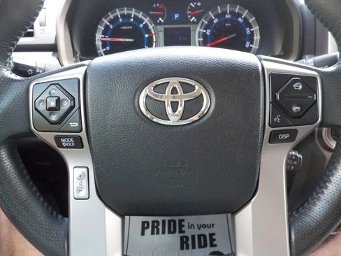 Used 2016 Toyota 4Runner Limited AWD/4WD image 17