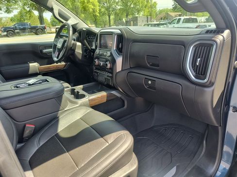 Used 2021 GMC Sierra 1500 SLT w/ SLT Premium Package image 24